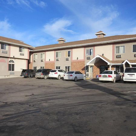 Dakota Pines Inn Rapid City Exterior foto